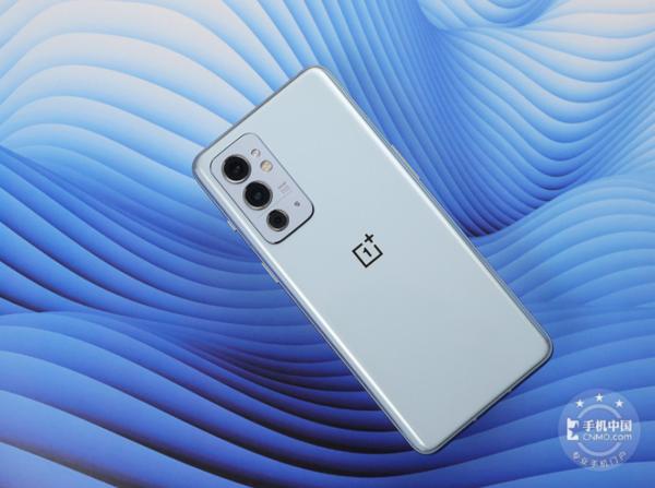 手机也能拍“大片”？这四个价位的拍照强机给你安排上