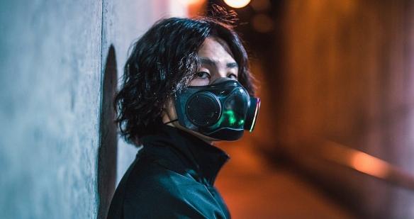 雷蛇RGB智能口罩遭黄牛高价倒卖：最高售价500美元