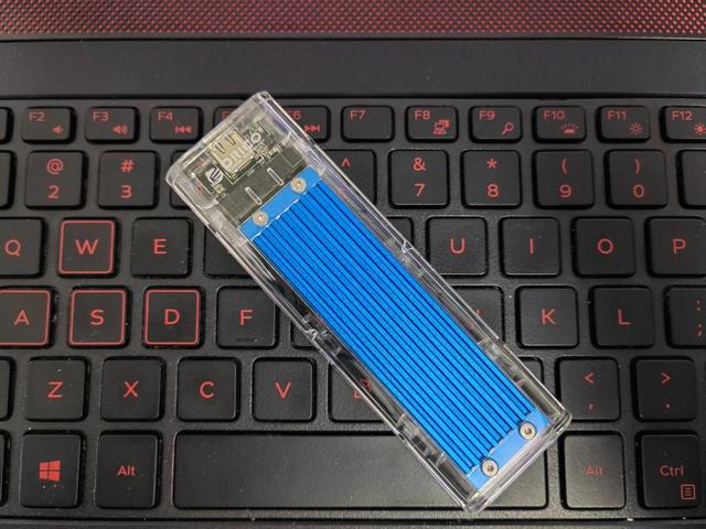 ORICO迅龙固态硬盘和M2硬盘盒体验，拆装自由存储速度也很快