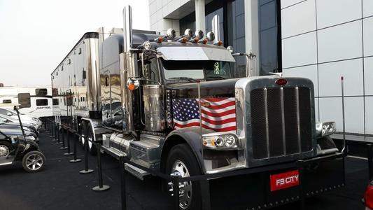 中国卡车销量常年世界第一，究竟是何原因？为何美式卡车做不到