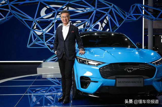 观察 | 2023年量产，前福特高管加盟，集度想造一台“汽车机器人”