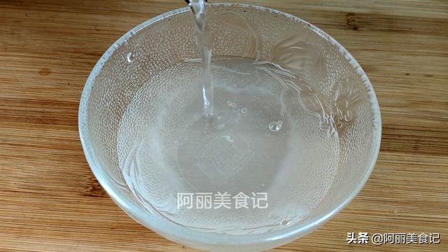 早起喝温开水，可很多人却一直喝错水，我也才知道，看完长知识了