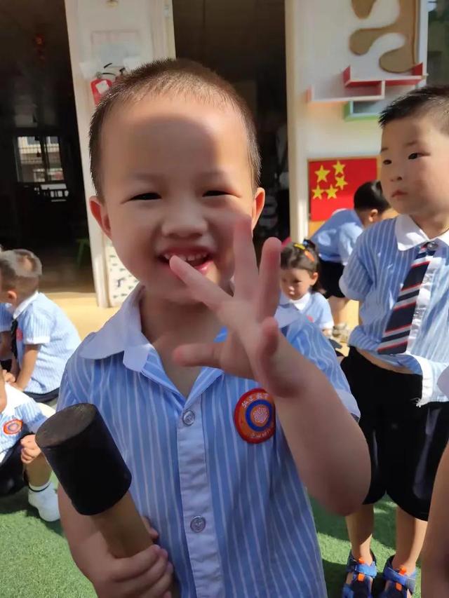 国庆节前，爱国主义教育进校园(幼儿园)