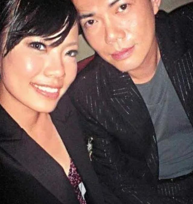 黄贯中的老婆是谁:嫂子大起底！张淇欧阳靖低调已婚？赵文卓黄贯中将宠妻进行到底