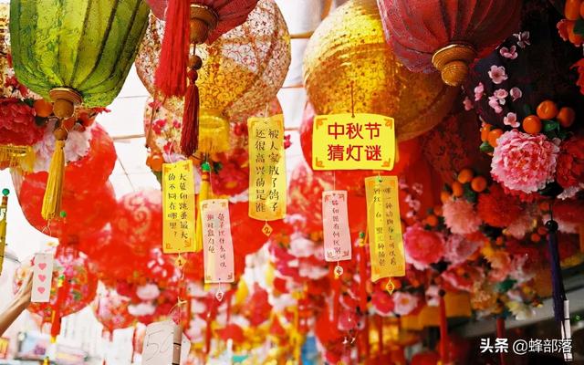 中秋节已到，人们常说“花好月圆”，其中“花好”指的是什么花？