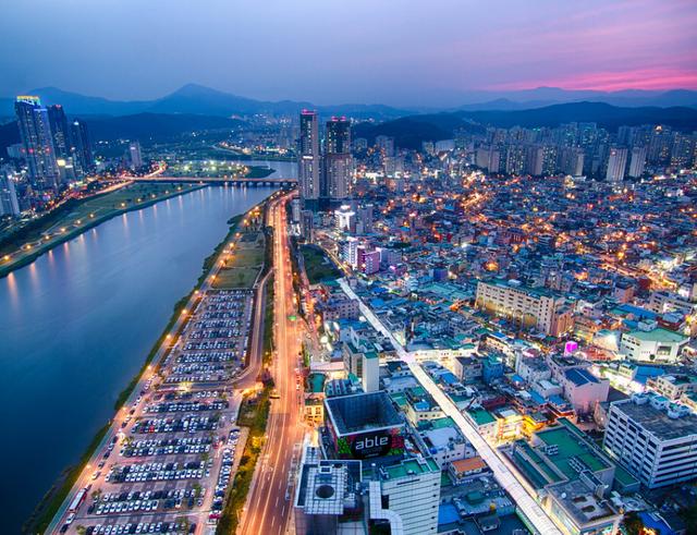 东亚经济小巨人——了不起的韩国