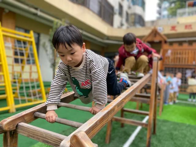 金水一幼中、大班开学第一天掠影