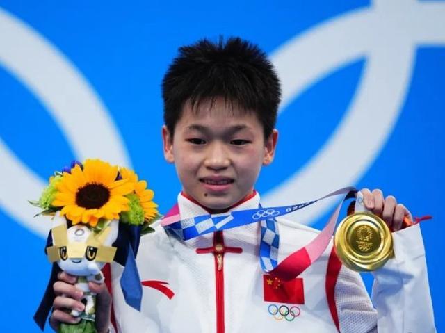 跳水队内竞争有多大？两名奥运会冠军无缘金牌，17岁或面临退役