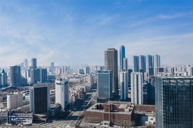 东三省前三季度GDP颁布，辽宁两市稳居前二，人均存款也很亮眼