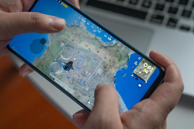 vivo T1评测：骁龙778G+5000mAh组合，重度使用一整天是什么体验？