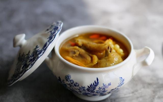 明日立冬，吃2白，食3果，少4事，做5勤，温暖过冬