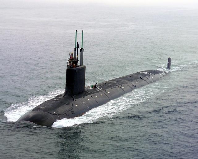 核潜艇武装澳洲只是开始？美国这次豁出去，计划向澳洲提供新隐轰