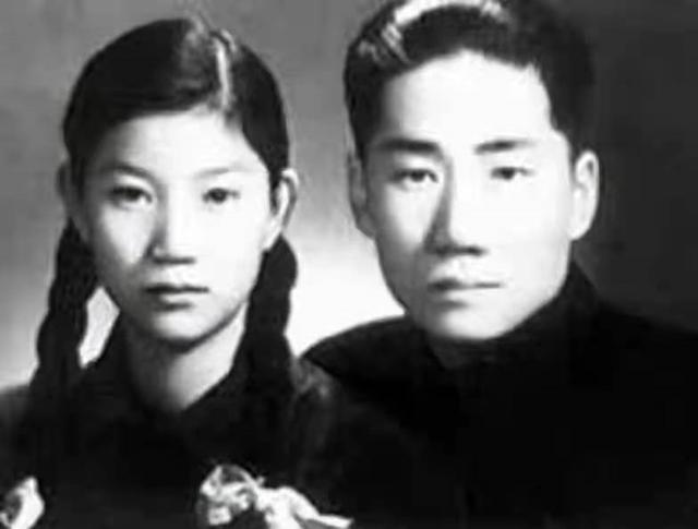 1950年毛岸英牺牲，2020年彭德怀绝密电报首次公开，如何描述细节