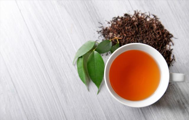 六大茶类中，喝什么茶更养生？养生喝茶要注意10点，你做到了几点