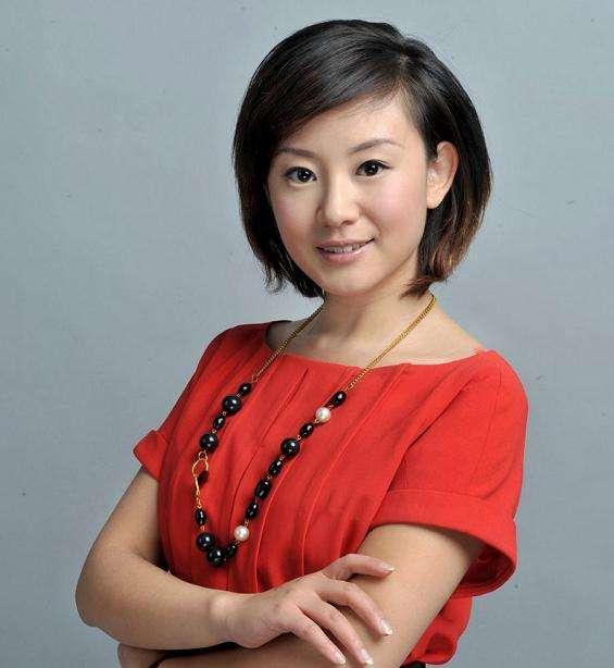 梁宏达现任妻子是方琼梁宏达有几任婚姻