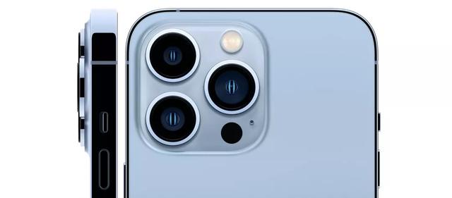 强得很，iPhone 13 的价格也太香了，附购买建议