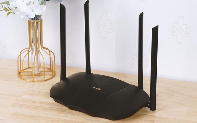 腾达AX3000路由器测评：亲民售价体验Wi-Fi6！最高传输2976Mbps