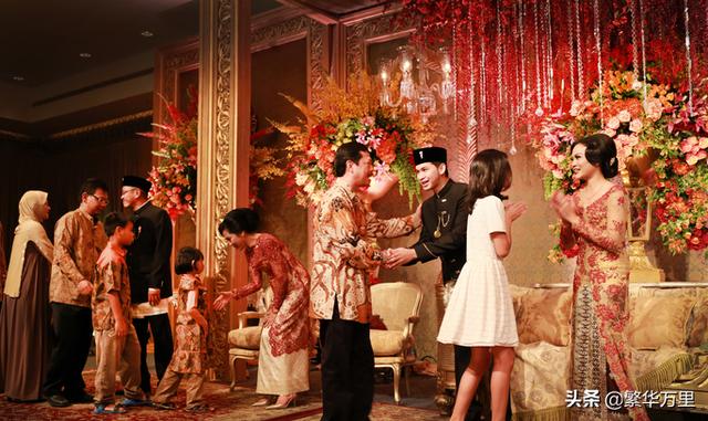 印尼2.68亿人，GDP东南亚第一，普通人一月工资多少钱？