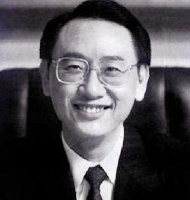 汤君年：卖窗帘起家，投资6亿建房800套，如今每套价值过亿