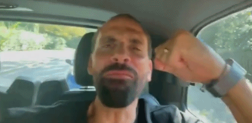 双响！C罗封神！7万人炸锅，弗爵笑了，母亲哭了，传奇狂吼