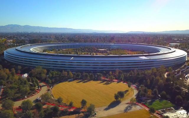 以企业总部来看全球市值前十高的科技公司——腾讯摩天楼傲视群雄