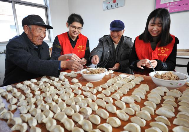 北方冬至包饺忙，冬至南方熬高汤