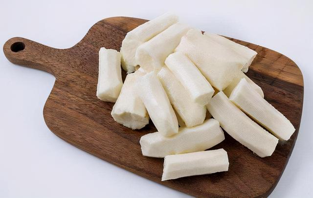 明日立冬，吃2白，食3果，少4事，做5勤，温暖过冬