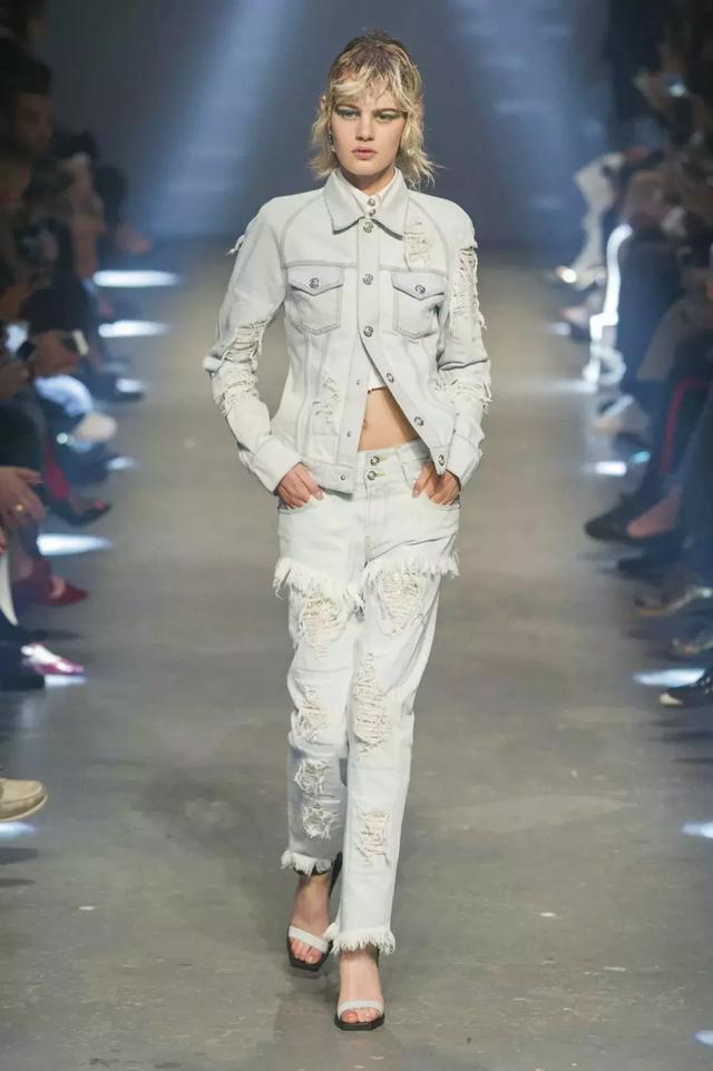 牛仔衣服怎么画(牛仔裤手绘服装效果图)