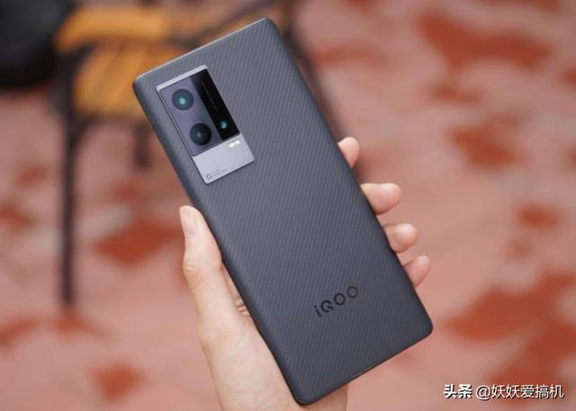 128GB、256GB、512GB,现在买手机选择多大内存才够用？