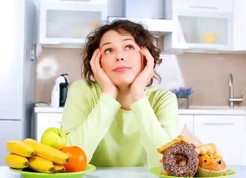 三餐规律可养胃，但早餐、午餐、晚餐究竟几点吃最好？有答案了