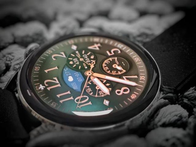 「谁才是穿戴机皇？」OPPO Watch 2 ECG版 VS 华为 Watch 3 对比测评