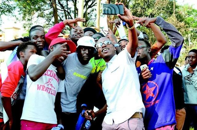 称霸非洲的中国手机“传音”，只用了6年成为非洲第一