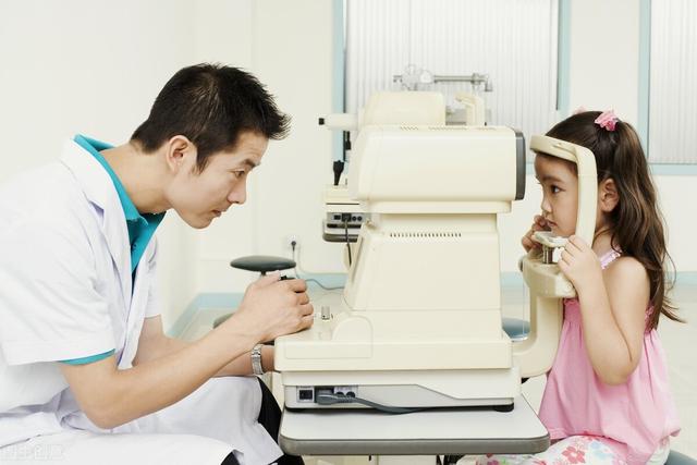 《健康管理》：儿科专家蒋竞雄博士给中国父母的儿童保健必修课