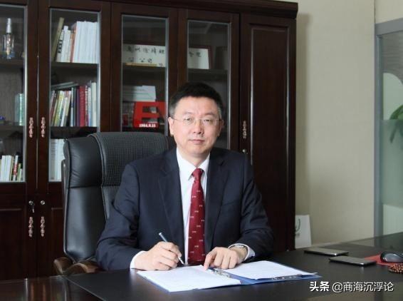 全国10大电池行业富豪揭晓，4人身价超千亿，一人已加入美国籍