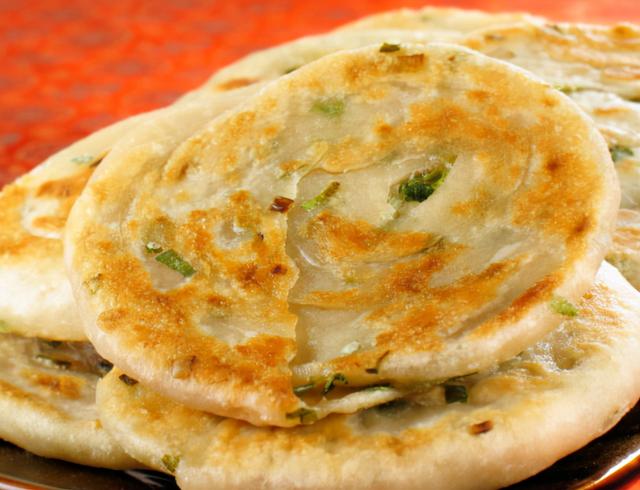 高血脂不能喝牛奶？提醒：若不想甘油三酯升高，4种食物建议少吃