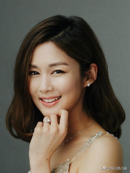 岑丽香个人资料:TVB女星爱抱团，“处女党”婚前不破戒，“七魔女”人生大不同