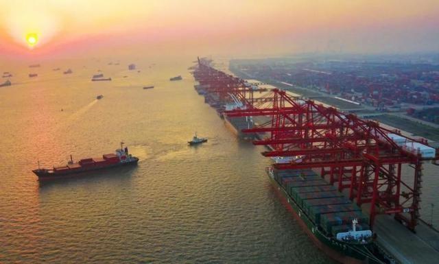 全球港口大洗牌？我國打造世界第一港，新加坡翻身無望？