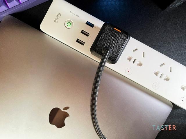 Aohi65w氮化镓充电器体验 这才是苹果用户该有的配件 今日热点