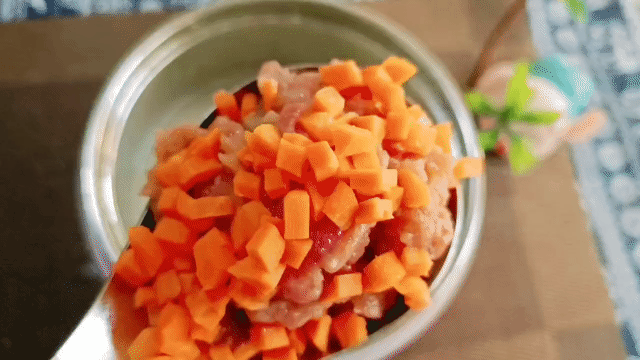 入秋后给孩子煮粥有窍门，记住3点，驱寒暖胃又营养，助力成长