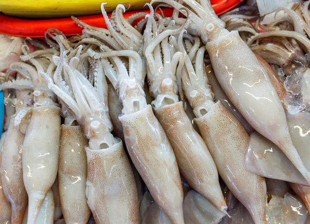 含“寄生虫”最多的3种海鲜，没营养还贵，很多人还天天吃
