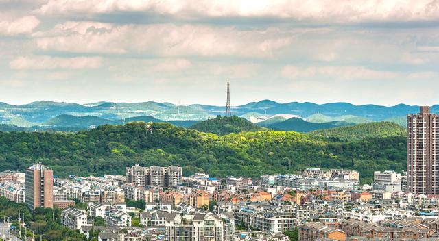 宜宾破2000亿，德阳领先南充！四川21市三季度GDP出炉