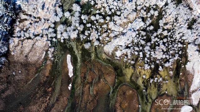 航拍春雪后的九寨沟航拍九黄今冬最后的雪景寂静如冷酷仙境