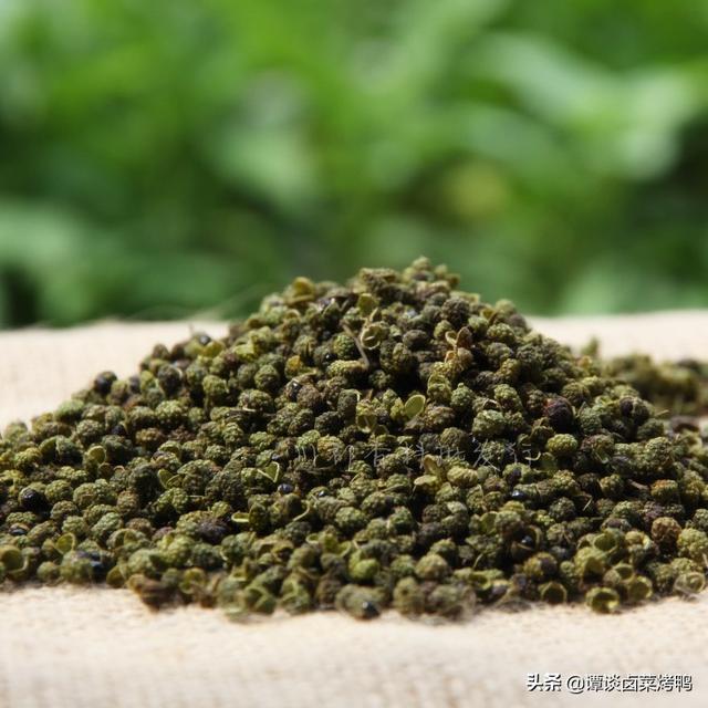 市场上的红花椒 青花椒和藤椒是什么关系 熟食行业怎么选择使用 太阳信息网