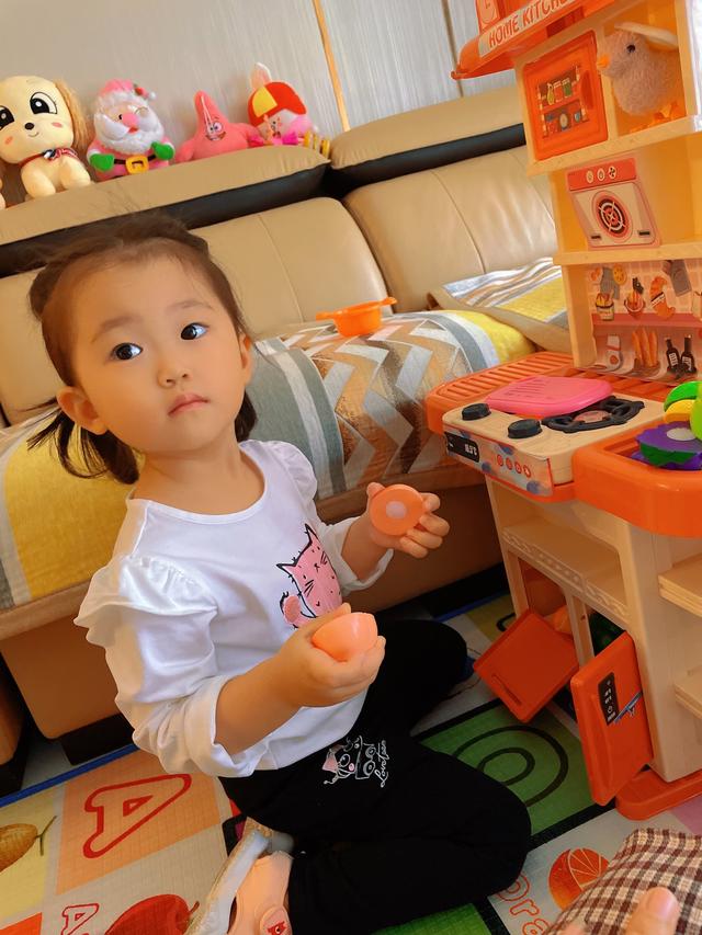 到底是什么正在悄悄地伤害这些幼小儿童，为什么四岁了还不会说话