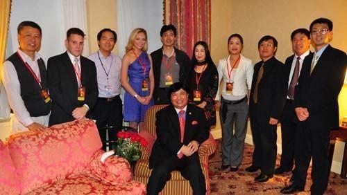 中国锂电池大王：捐美国千万美元称中国穷与他无关，下场令人唏嘘