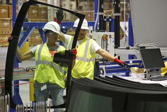 “玻璃大王”换人了？身价是曹德旺2.5倍，企业营收增速达90%