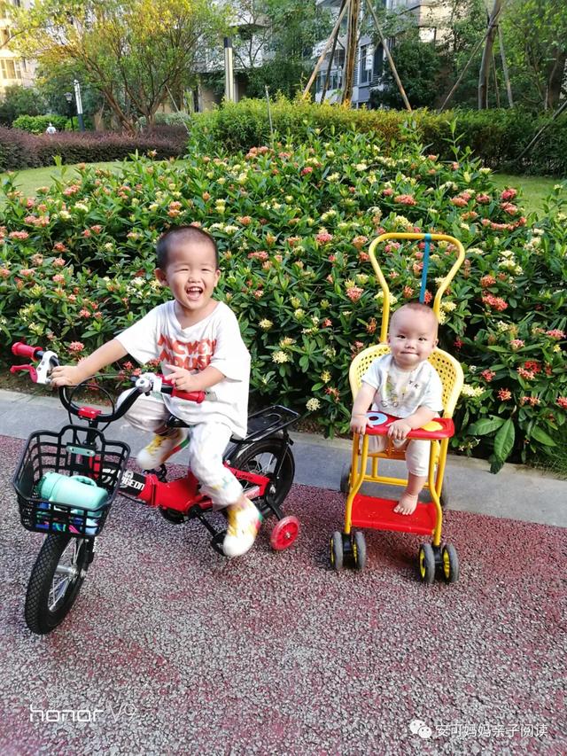 以前英语那么差的我，现在竟然生活中可以洋洋洒洒给孩子输入