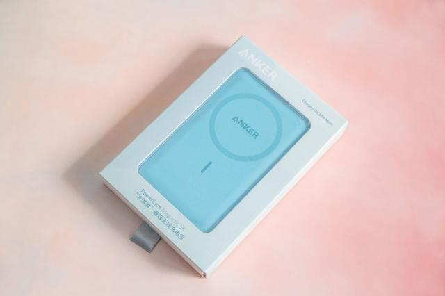 iPhone13用户真实分享，手机到手后我还剁手了这几样好物