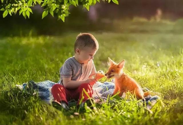 「滑板车识字」5个孩子1个肥胖！家长如何对孩子做好体重管理？