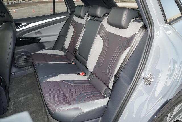 大众首款纯电SUV，19.99万起售，外观内饰设计终于不再套娃